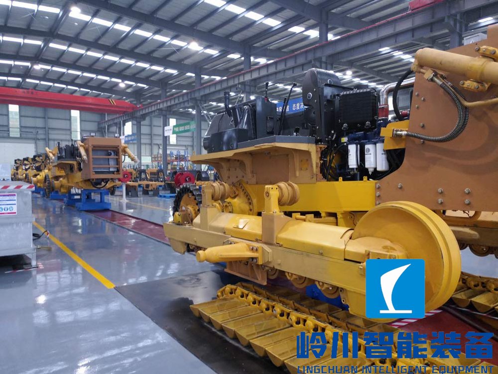 1668857944352575.jpg 推土機1.jpg