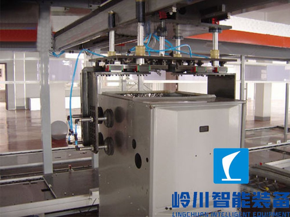 1669258249812801.jpg 真空吸吊移栽機.jpg