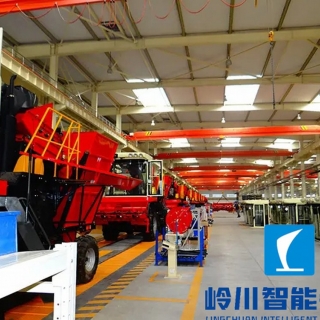 收獲機裝配（pèi）流水線