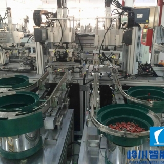 汽車大（dà）燈生產線